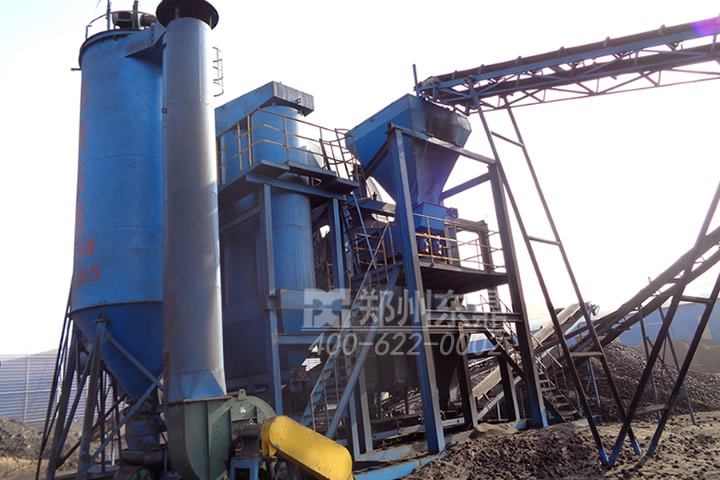 复合式干法选煤设备是东鼎干燥开发的一种新型煤炭提质技术装备，适用于动力煤排矸、降低商品煤灰分、提高发热量